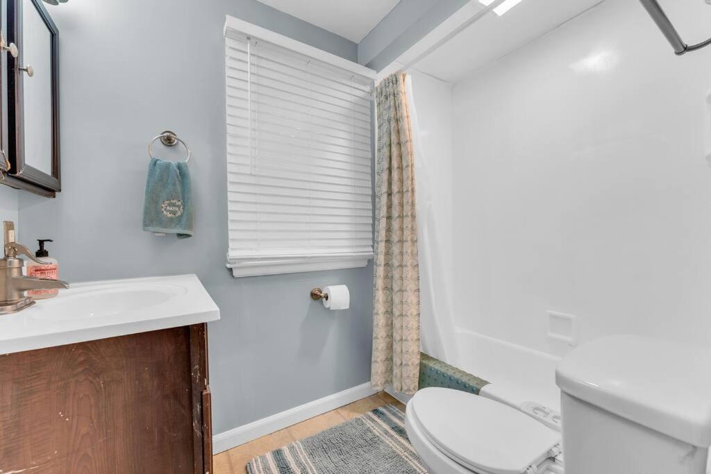 Central Falls Hideaway Cuyahoga Falls Bagian luar foto