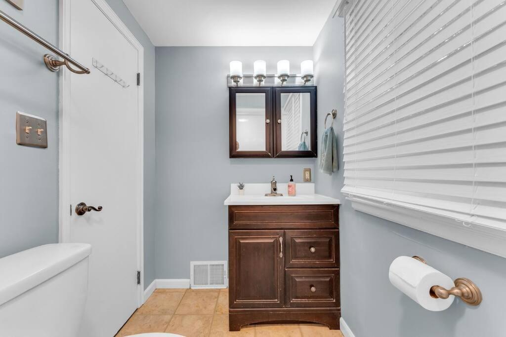 Central Falls Hideaway Cuyahoga Falls Bagian luar foto